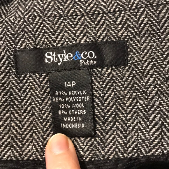 Herringbone Print Bomber Jacket - Picture 7 of 9